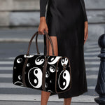 Black And White Yin Yang Pattern Print Duffle Bag