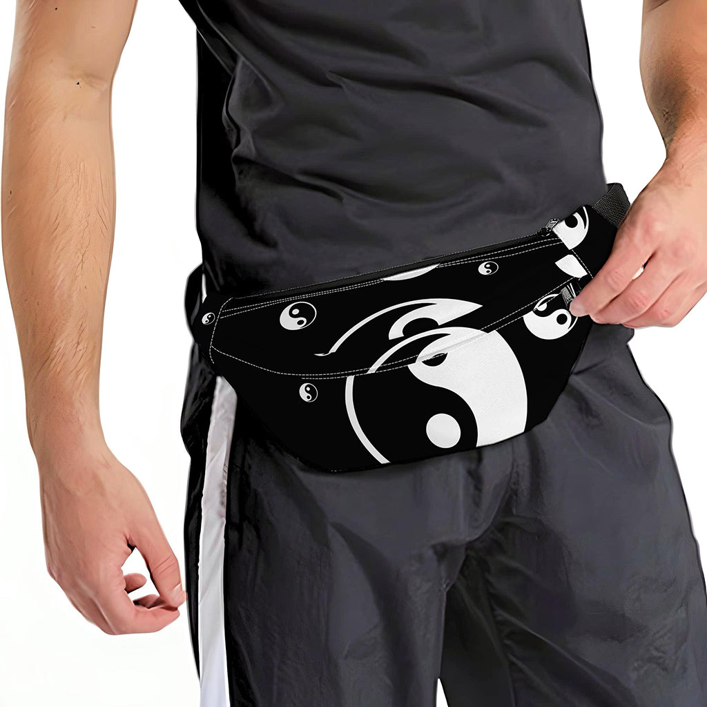Black And White Yin Yang Pattern Print Fanny Pack