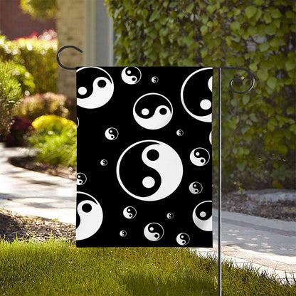 Black And White Yin Yang Pattern Print House Flag
