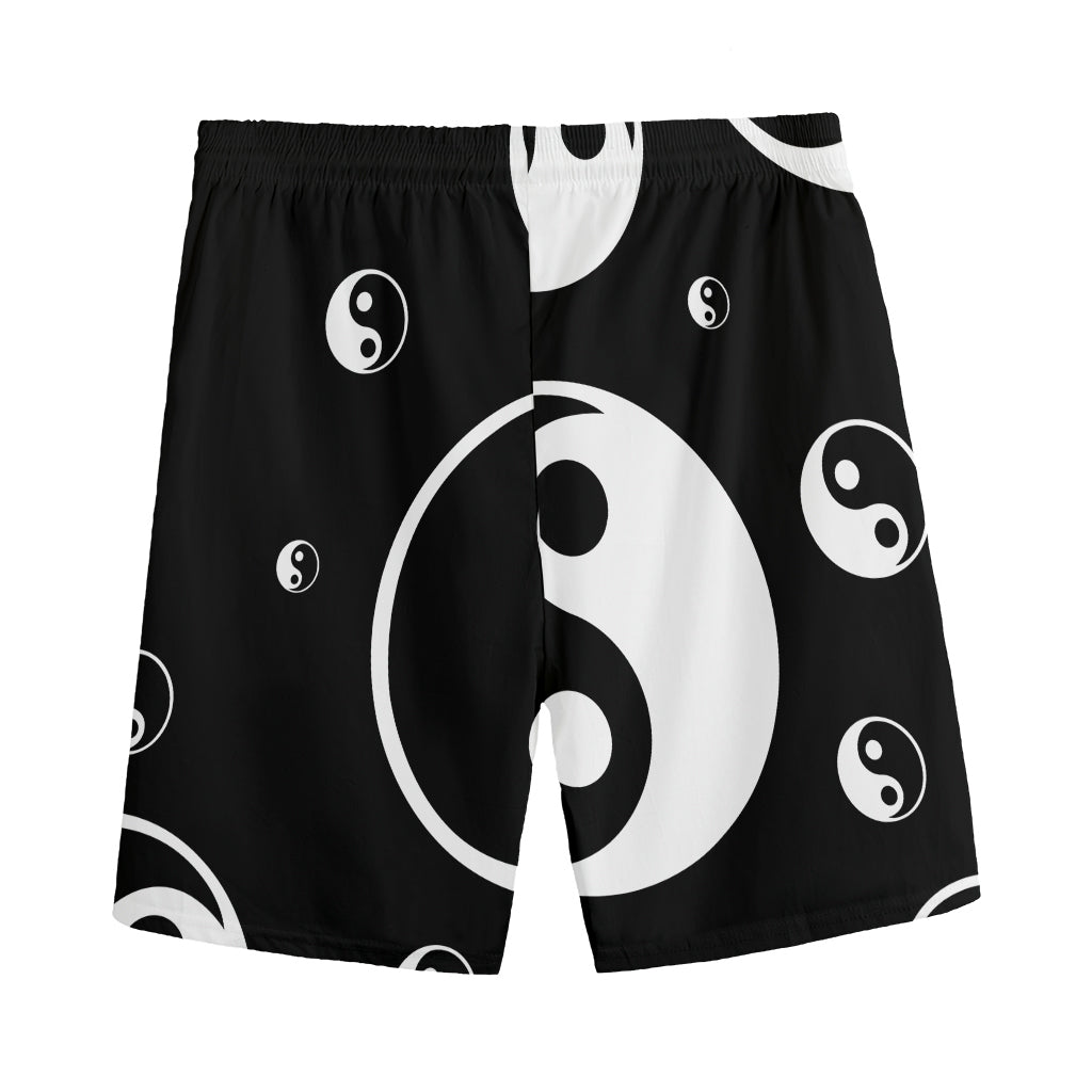 Black And White Yin Yang Pattern Print Men's Sports Shorts