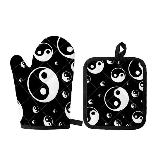 Black And White Yin Yang Pattern Print Oven Mitt And Pot Holder Set
