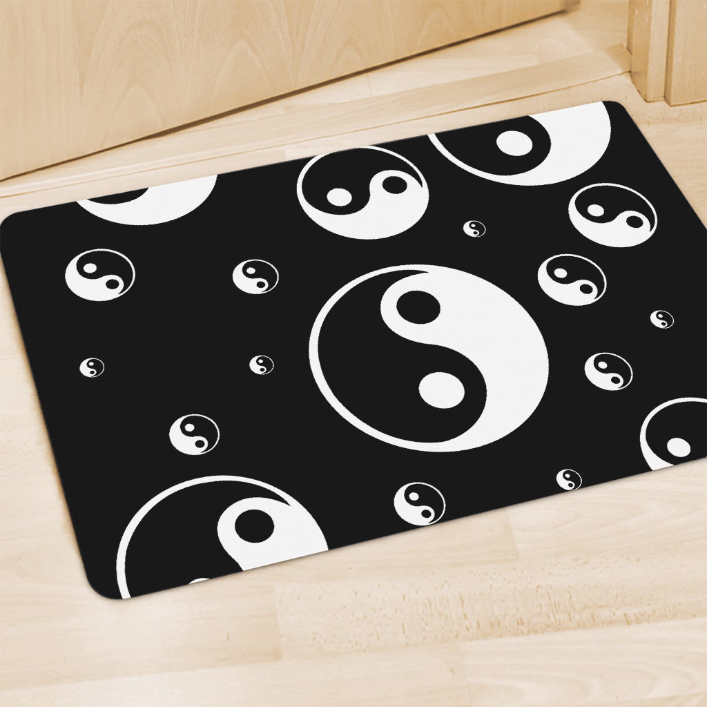 Black And White Yin Yang Pattern Print Polyester Doormat