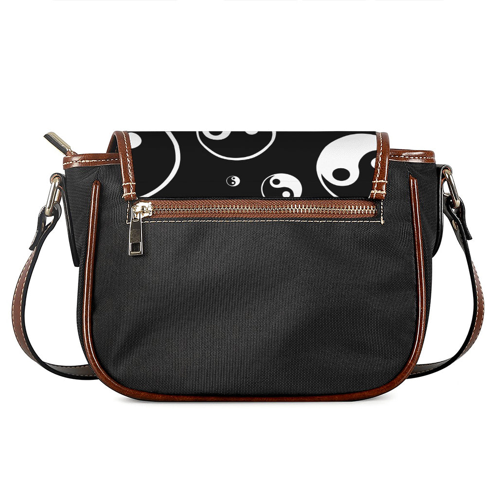 Black And White Yin Yang Pattern Print Saddle Bag