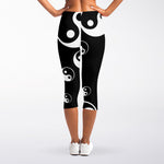 Black And White Yin Yang Pattern Print Women's Capri Leggings
