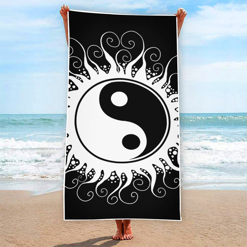 Black And White Yin Yang Sun Print Beach Towel