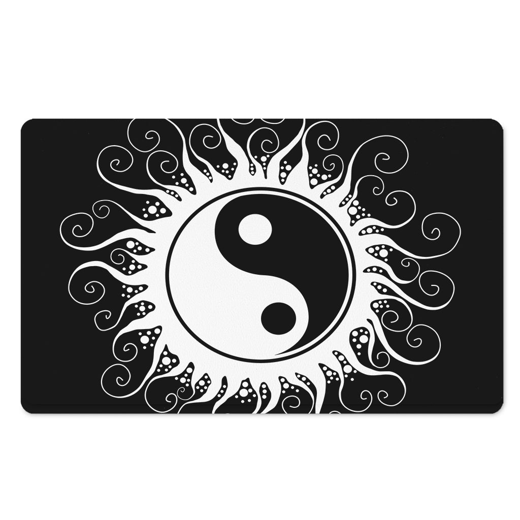 Black And White Yin Yang Sun Print Polyester Doormat
