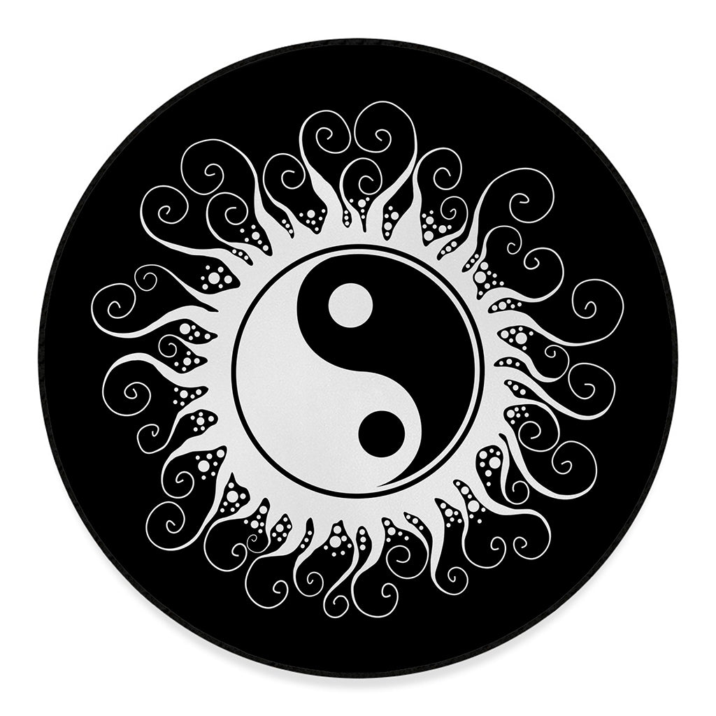 Black And White Yin Yang Sun Print Round Floor Mat