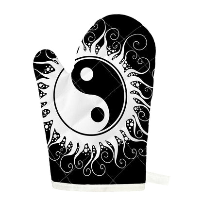 Black And White Yin Yang Sun Print Single Oven Mitt