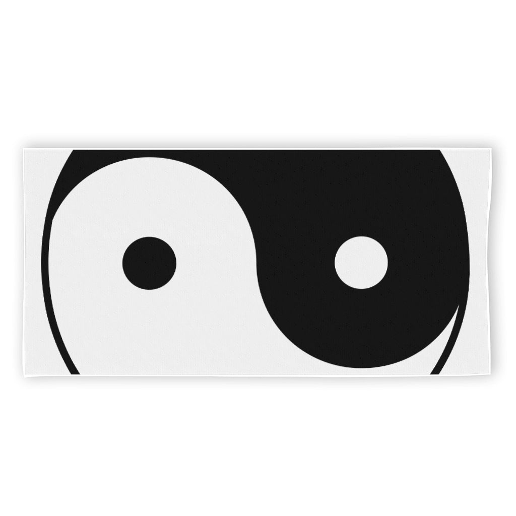 Black And White Yin Yang Symbol Print Beach Towel