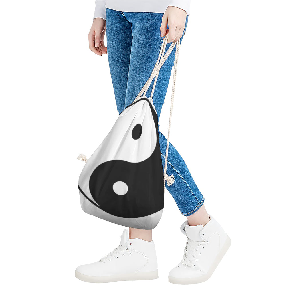 Black And White Yin Yang Symbol Print Drawstring Bag