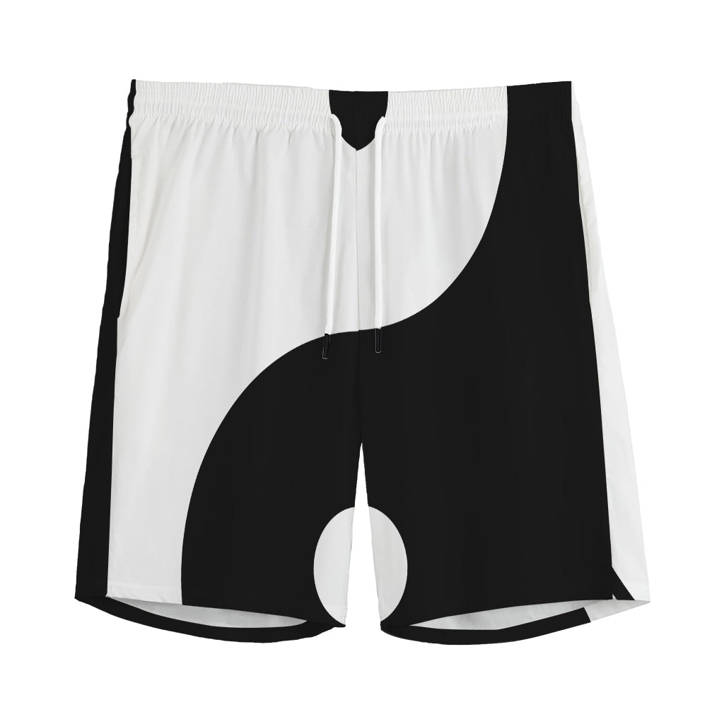 Black And White Yin Yang Symbol Print Men's Sports Shorts