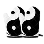 Black And White Yin Yang Symbol Print Oven Mitts