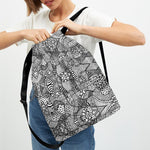 Black And White Zentangle Pattern Print Drawstring Backpack