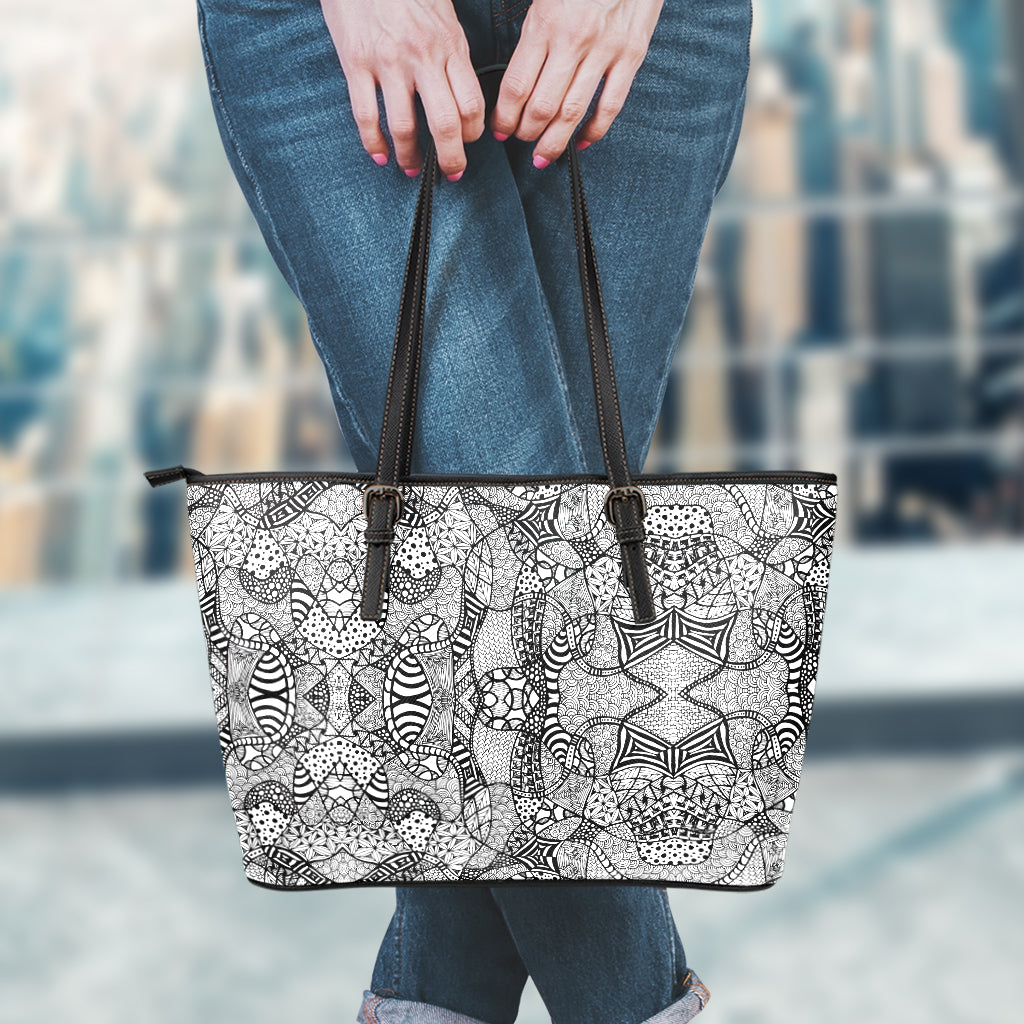 Black And White Zentangle Pattern Print Leather Tote Bag
