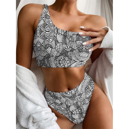 Black And White Zentangle Pattern Print One Shoulder Bikini Top