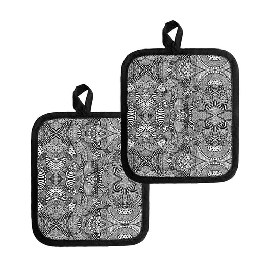Black And White Zentangle Pattern Print Pot Holders