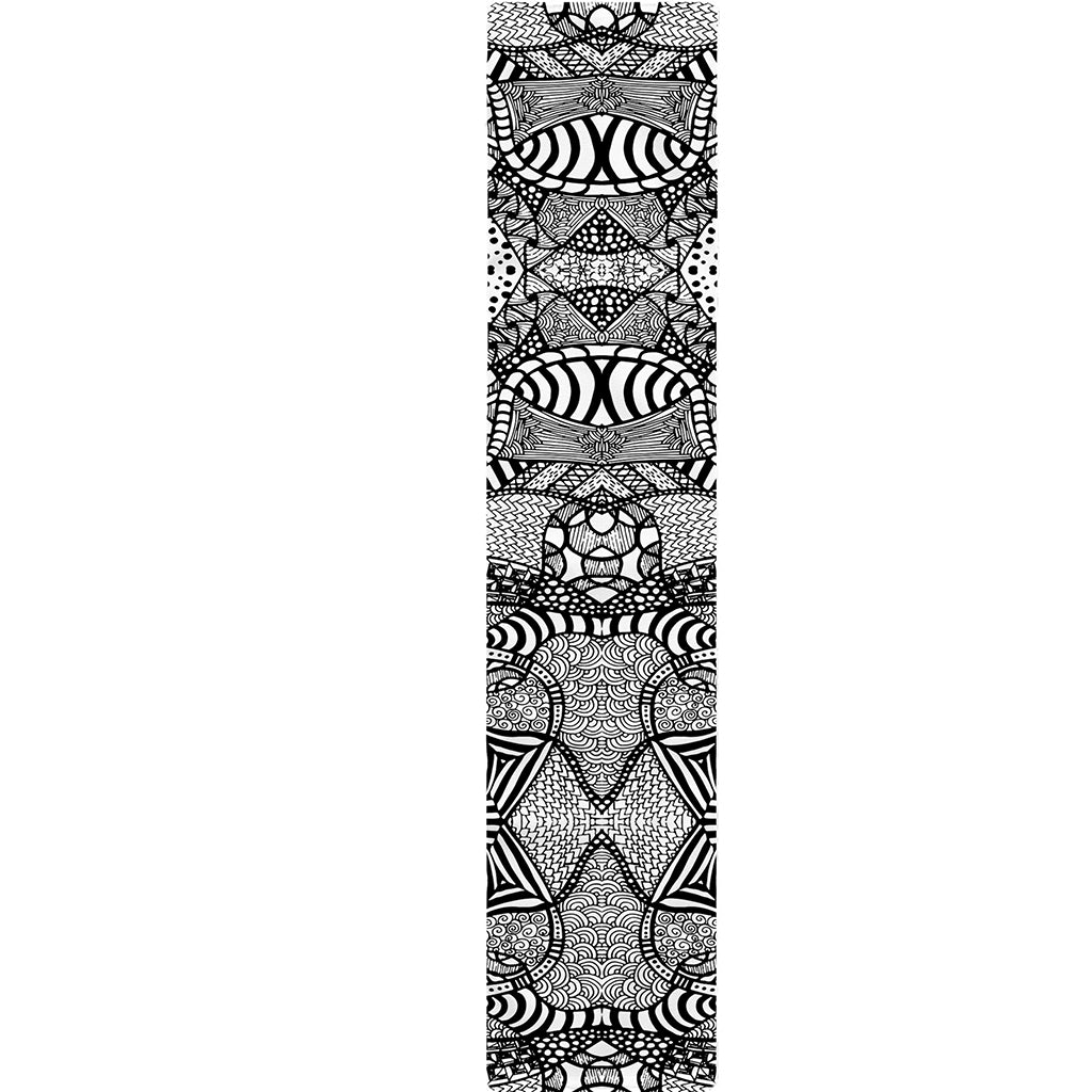 Black And White Zentangle Pattern Print Table Runner