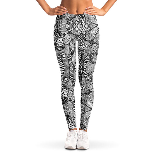 Black And White Zentangle Pattern Print Women's Leggings
