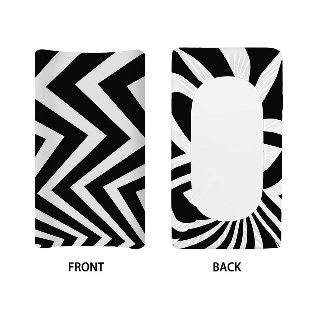 Black And White Zigzag Dazzle Print Changing Pad Cover