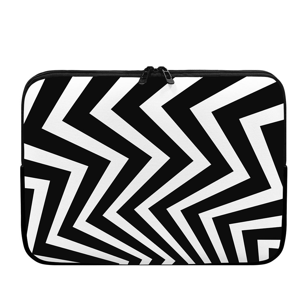Black And White Zigzag Dazzle Print Laptop Sleeve