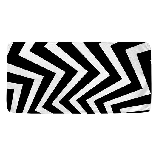 Black And White Zigzag Dazzle Print Towel