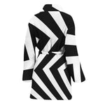 Black And White Zigzag Dazzle Print Women's Bathrobe