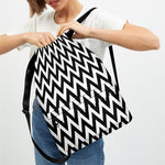 Black And White Zigzag Pattern Print Drawstring Backpack
