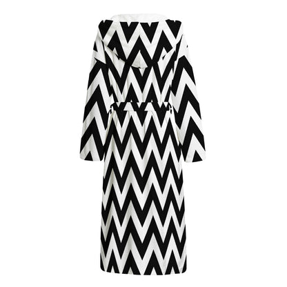 Black And White Zigzag Pattern Print Hooded Bathrobe