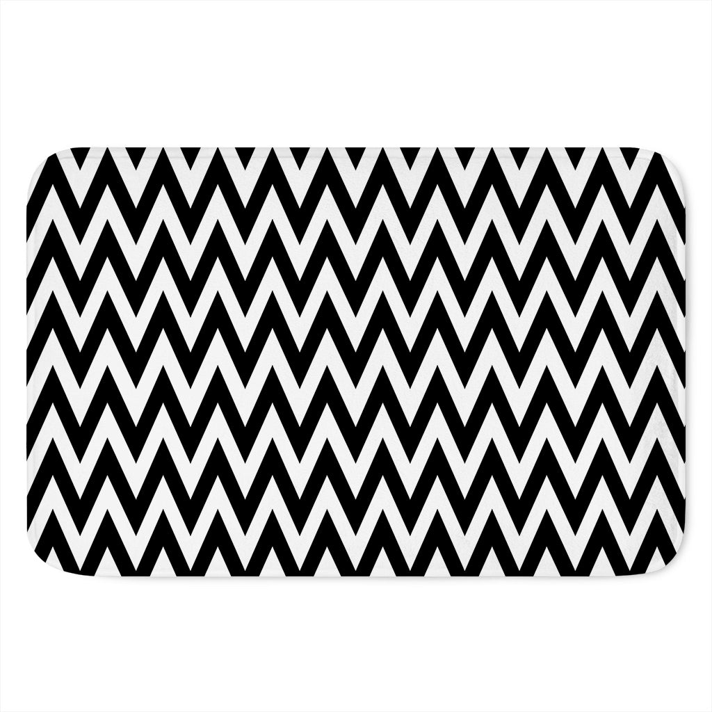 Black And White Zigzag Pattern Print Indoor Door Mat