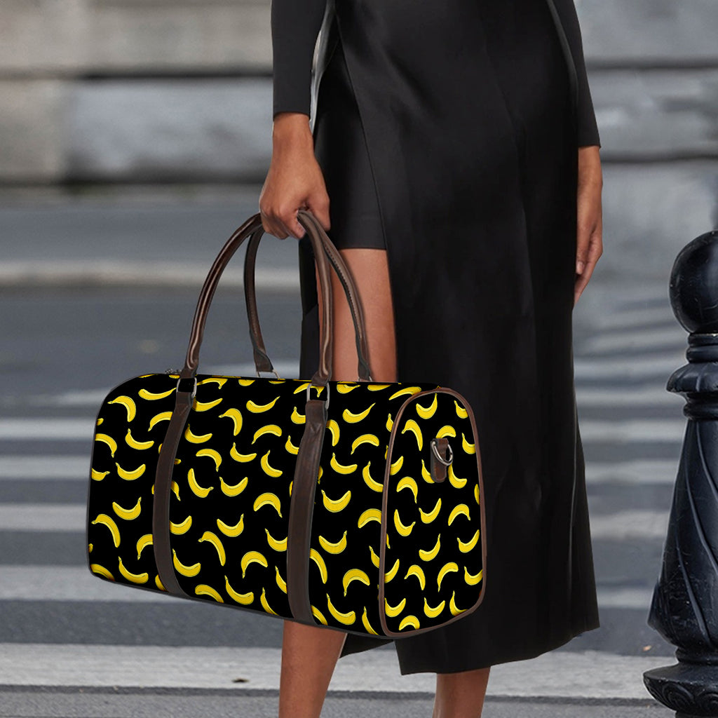 Black And Yellow Banana Pattern Print Duffle Bag