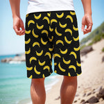 Black And Yellow Banana Pattern Print Men's Cargo Shorts