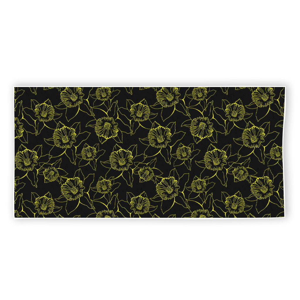 Black And Yellow Daffodil Pattern Print Beach Towel