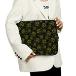 Black And Yellow Daffodil Pattern Print Laptop Sleeve
