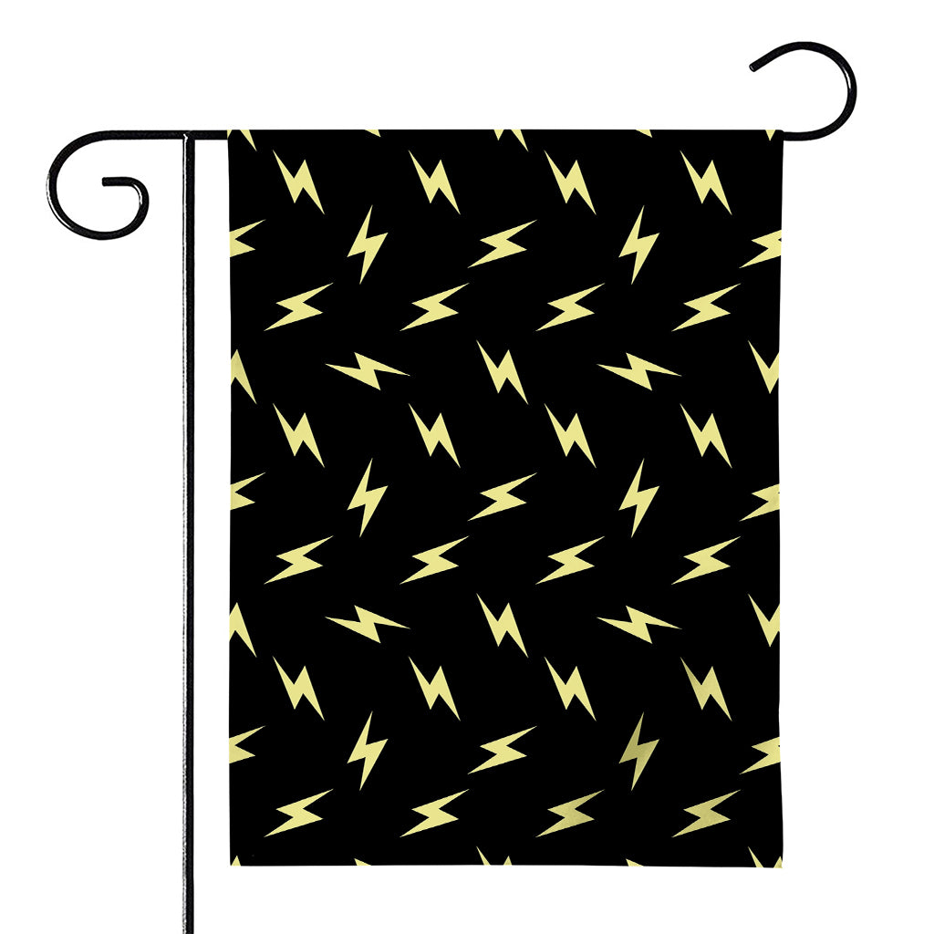 Black And Yellow Lightning Pattern Print House Flag