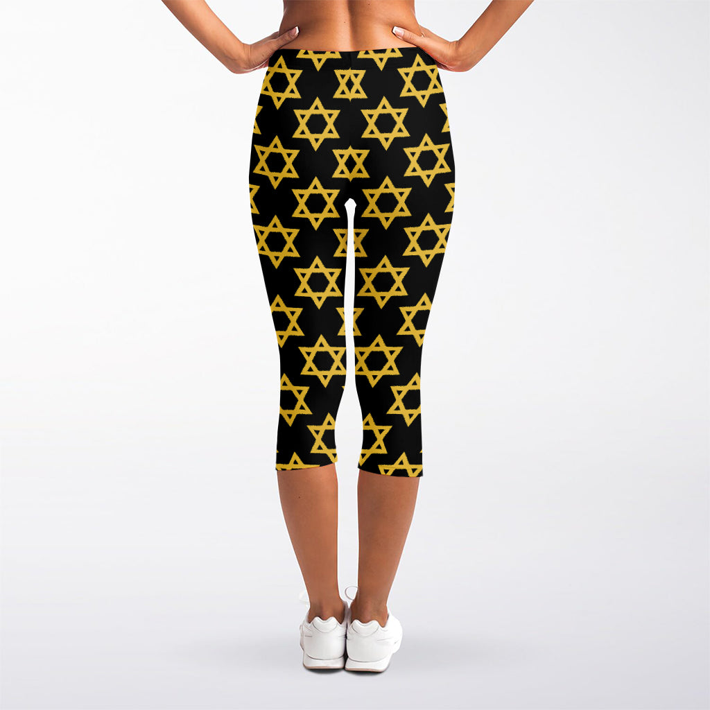 Black And Yellow Star of David Print Women's Capri Leggings