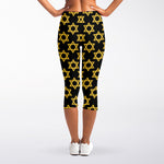 Black And Yellow Star of David Print Women's Capri Leggings