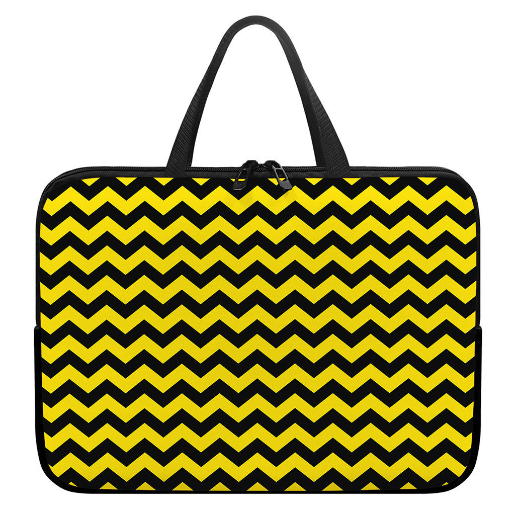 Black And Yellow Zigzag Pattern Print Laptop Sleeve With Handle