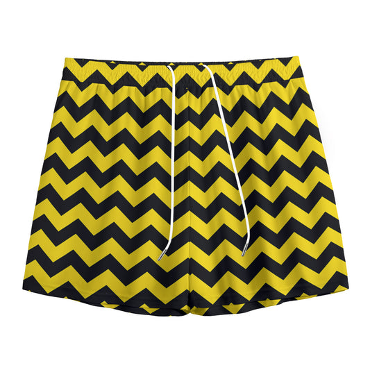 Black And Yellow Zigzag Pattern Print Mesh Shorts