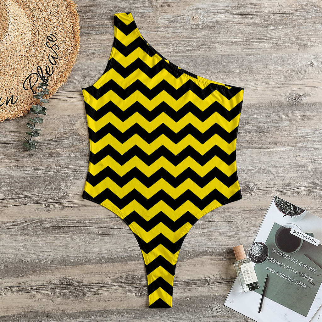 Black And Yellow Zigzag Pattern Print One Shoulder Bodysuit
