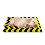 Black And Yellow Zigzag Pattern Print Pet Cooling Mat Cover