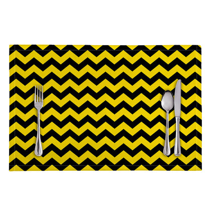 Black And Yellow Zigzag Pattern Print Placemat