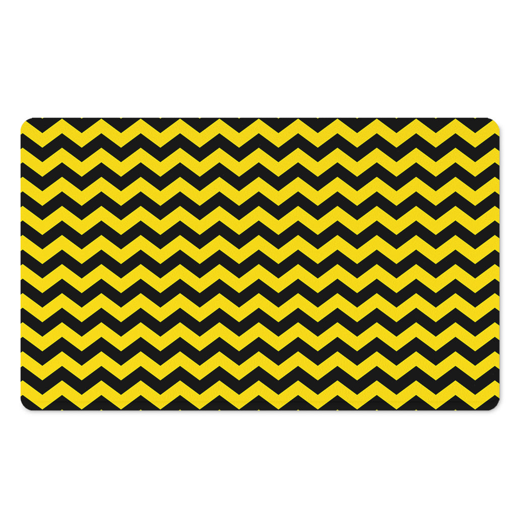 Black And Yellow Zigzag Pattern Print Polyester Doormat