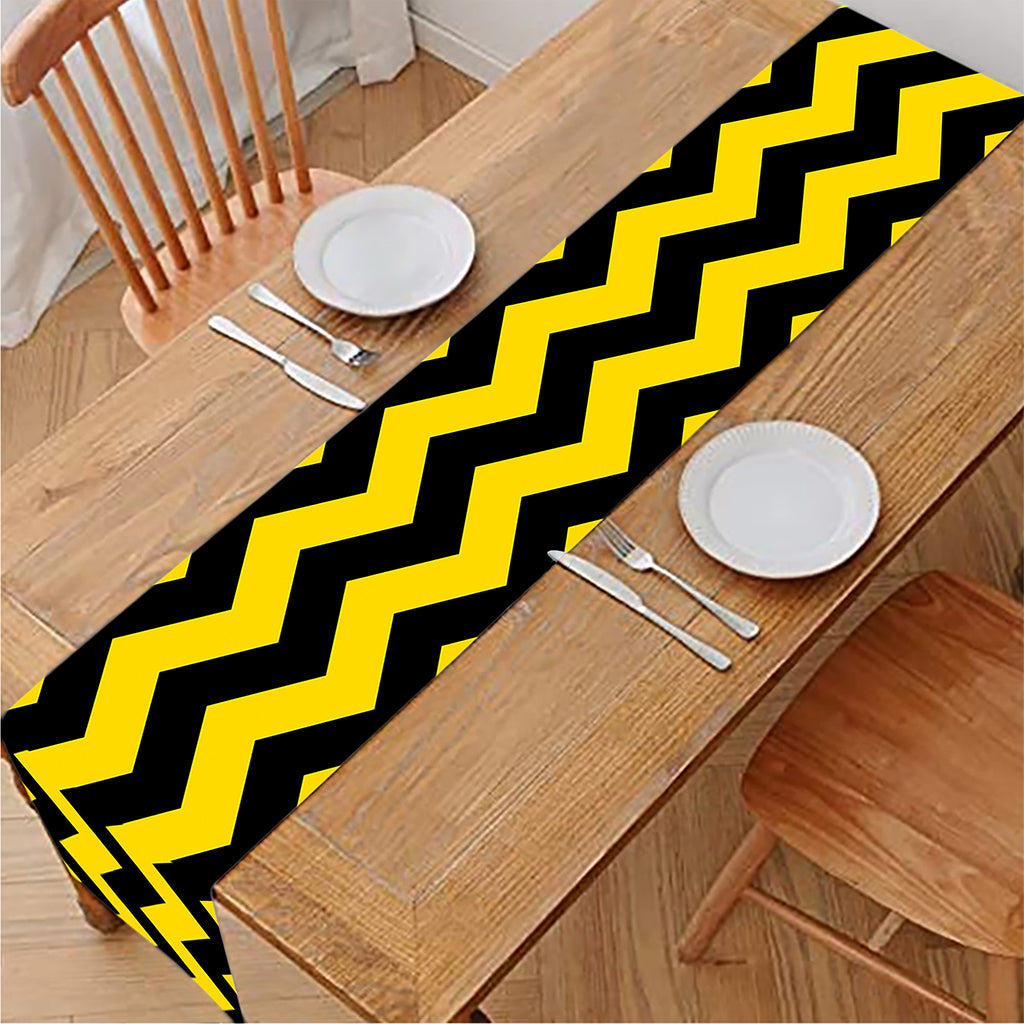 Black And Yellow Zigzag Pattern Print Table Runner
