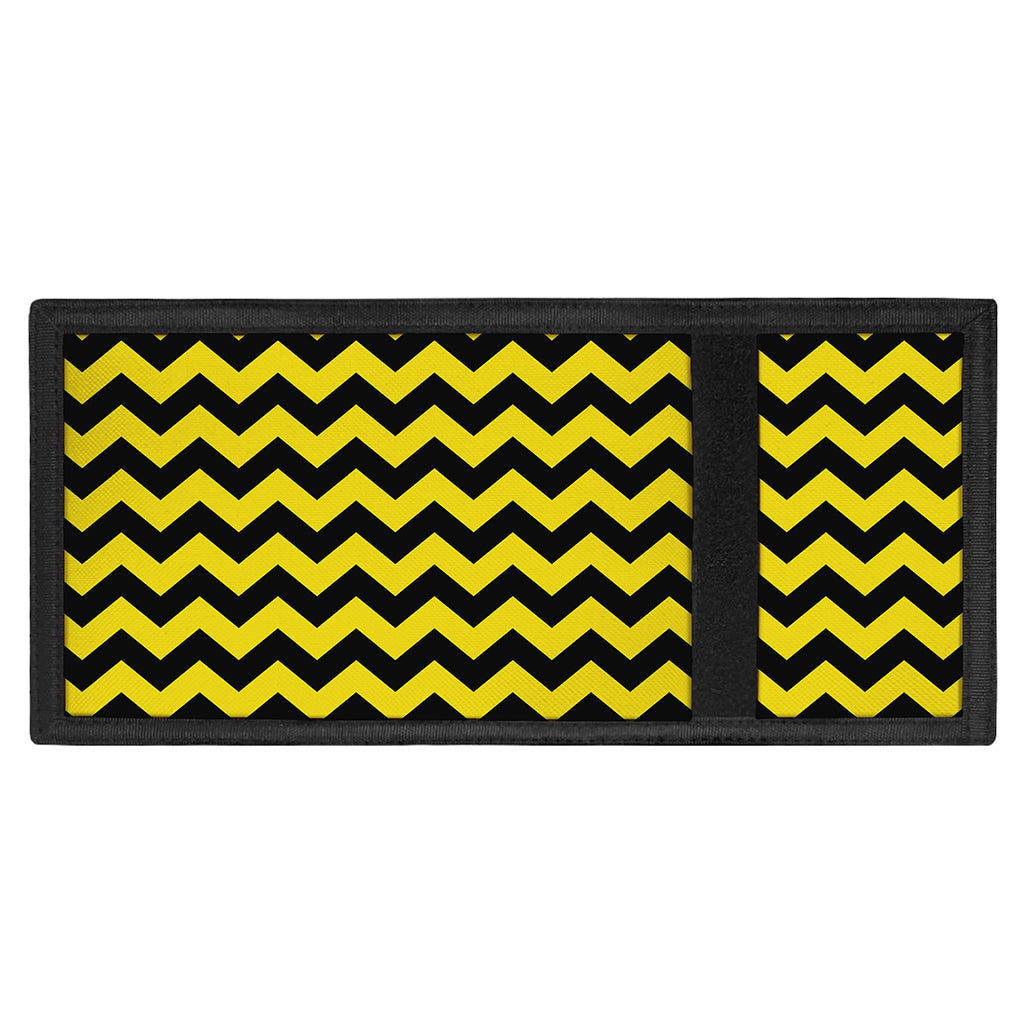 Black And Yellow Zigzag Pattern Print Trifold Wallet