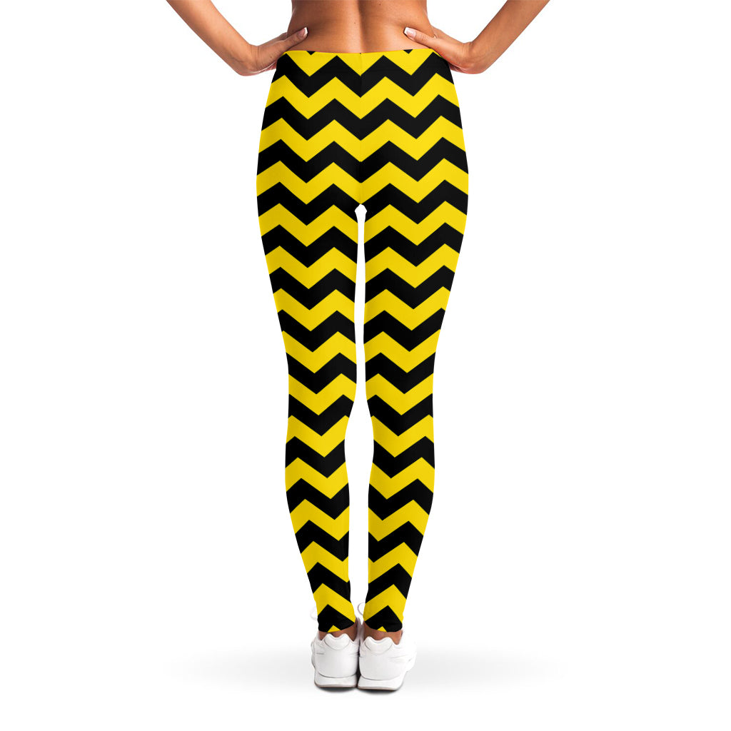Black And Yellow Zigzag Pattern Print Women's Leggings