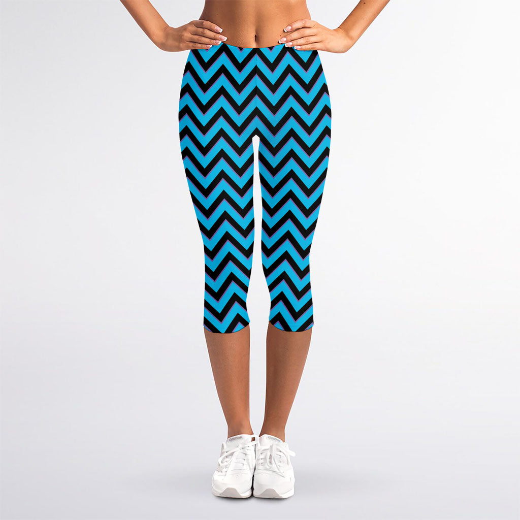 Black Blue And Purple Chevron Print Women's Capri Leggings