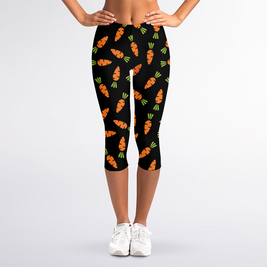 Black Carrot Pattern Print Women's Capri Leggings