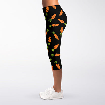 Black Carrot Pattern Print Women's Capri Leggings