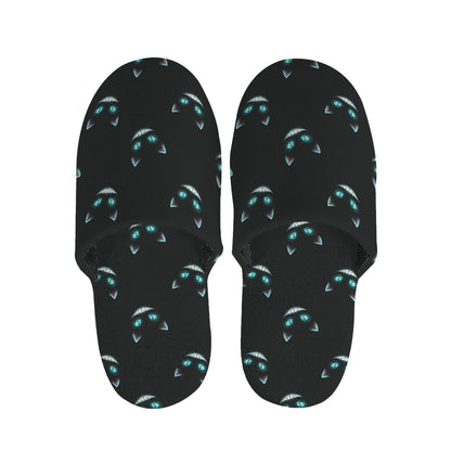 Black Cheshire Cat Pattern Print Slippers