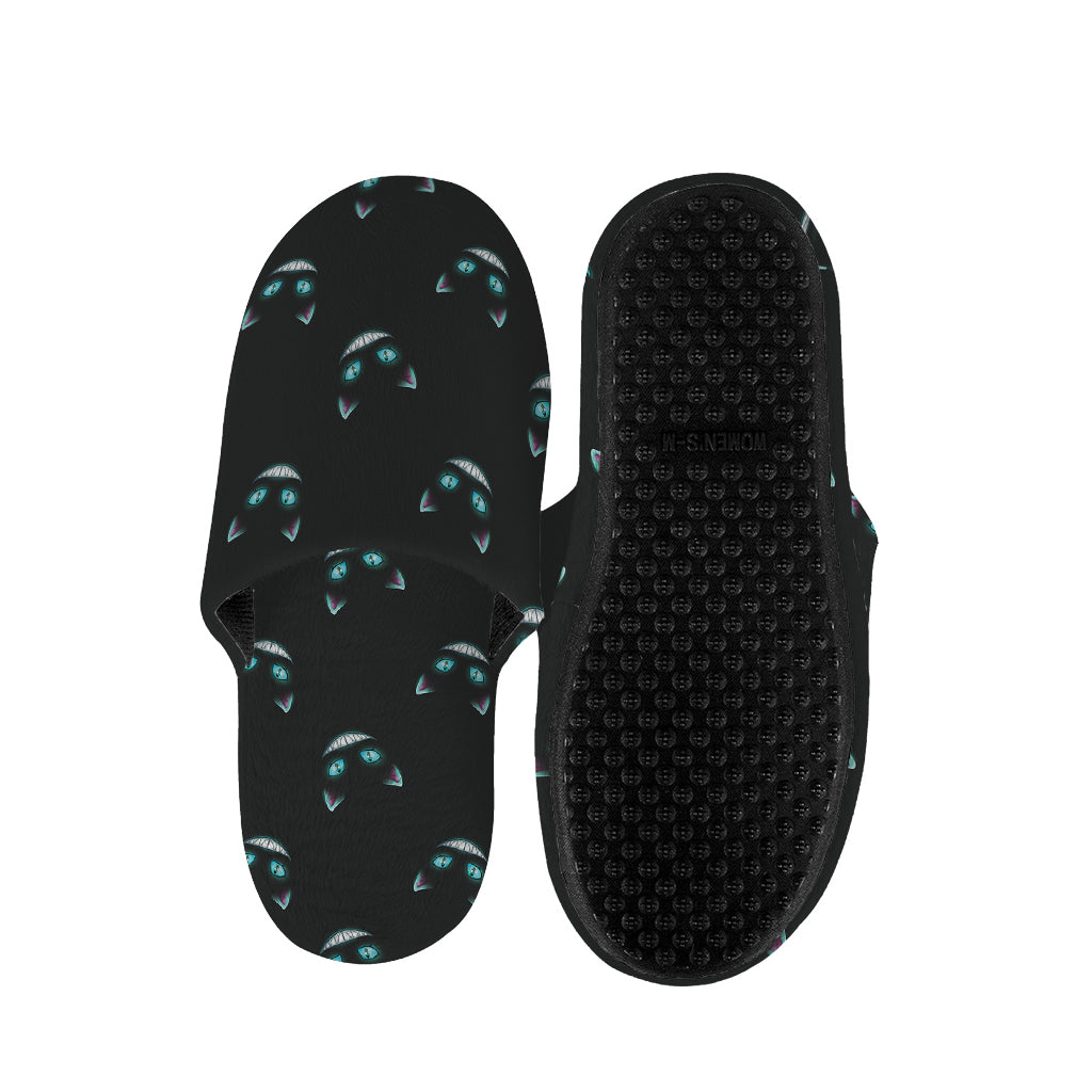 Black Cheshire Cat Pattern Print Slippers
